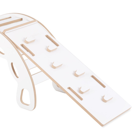 PLUSH NEST Bujak Small Rocker 4 w 1 + ścianka wspinaczkowa/zjeżdżalnia + poduszka Jasny Szary, biały Wooden Play
